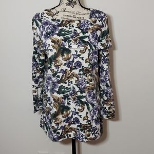 Vintage flowered long sleeve top cape shoulders